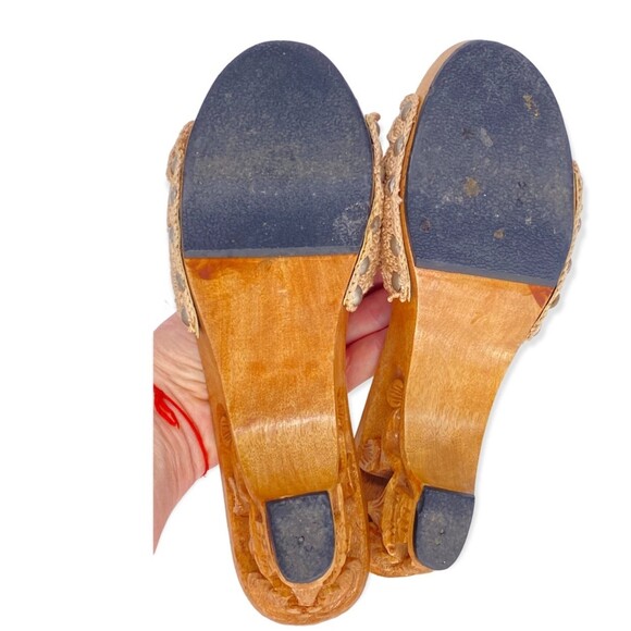 Vtg Bakya handcarved wooden heel tree palm crochet beige top slide tiki hut Sz 7 - Picture 9 of 12